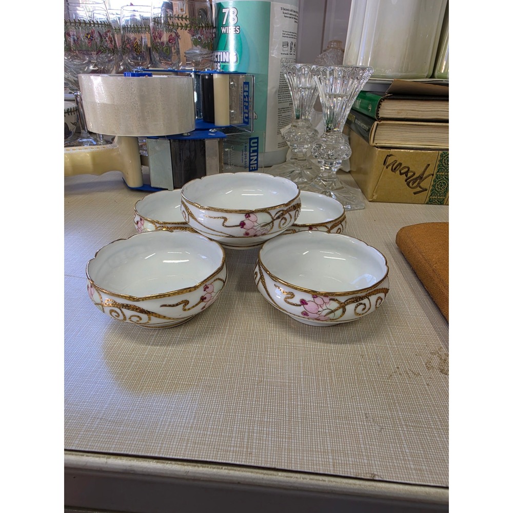 Vintage Hand Painted Japan Porcelain Nut Bowls Salt Cellars Gold Moriage Set 5